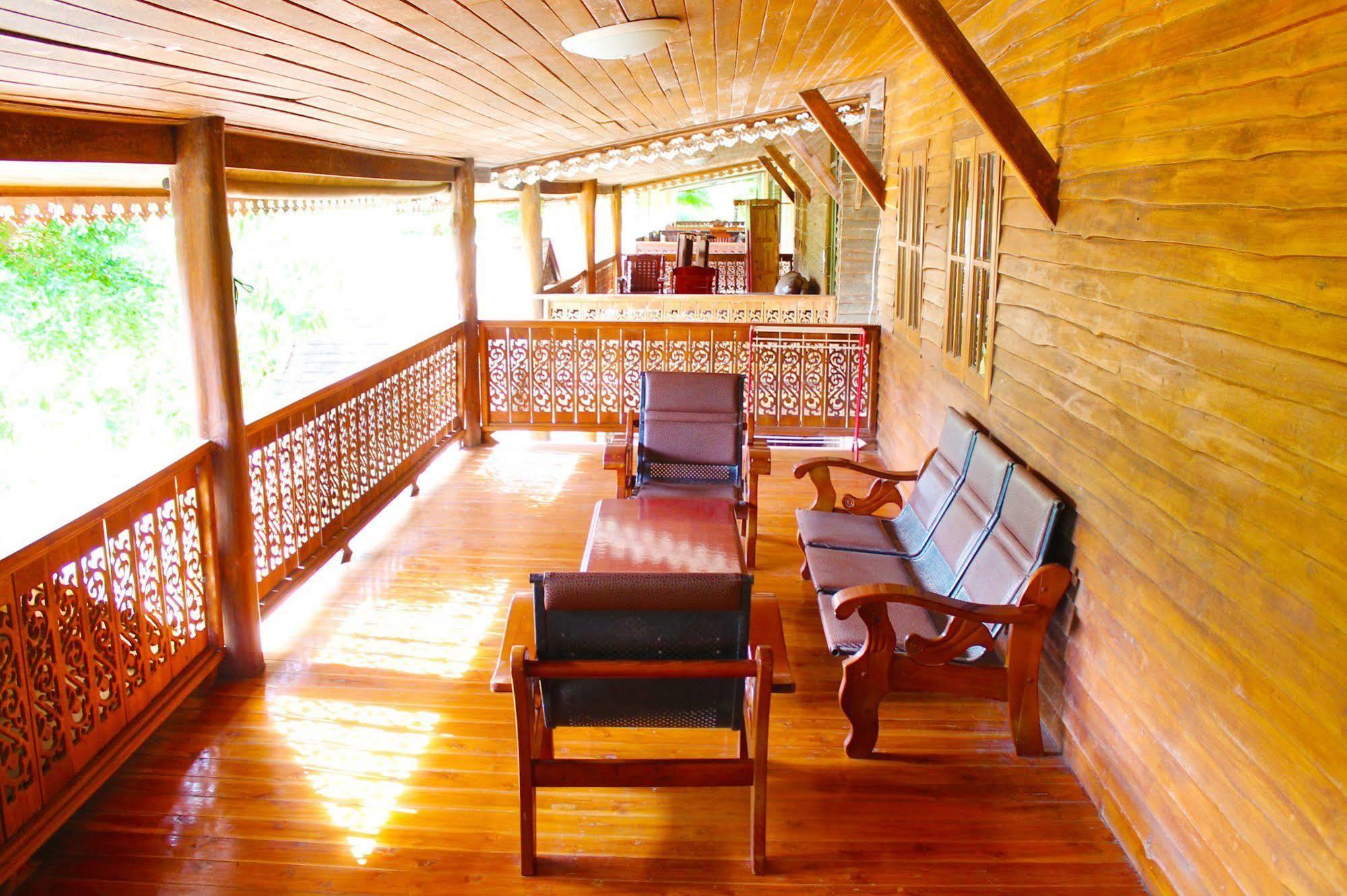 Yuwadee Resort Chalong Exterior photo