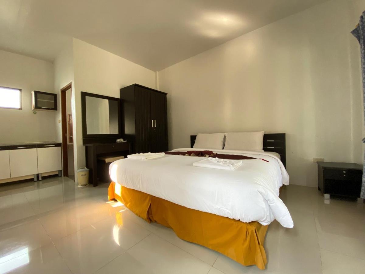 Yuwadee Resort Chalong Exterior photo